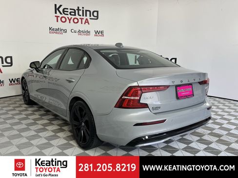 Used 2024 Volvo S60 B5 Plus image 7