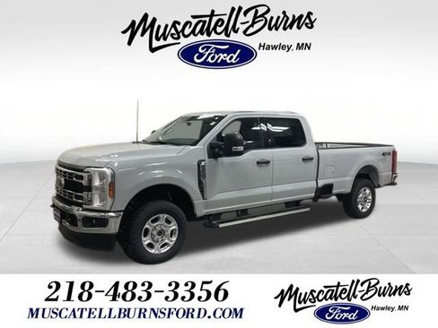 Used 2025 Ford F250 XLT image 1