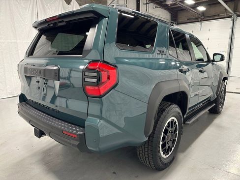 Used 2025 Toyota 4Runner TRD Off-Road image 7