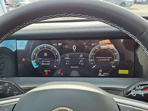 New 2026 Volkswagen Tiguan S image 18