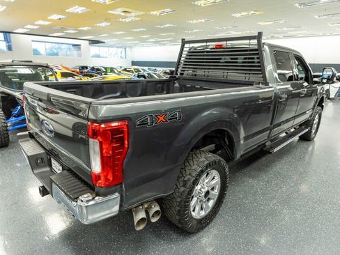 Used 2018 Ford F250 XLT image 7