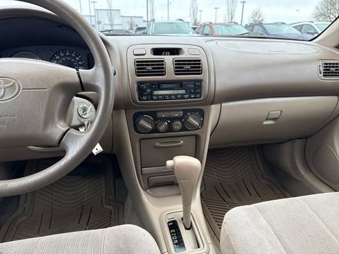 Used 2001 Toyota Corolla CE image 22