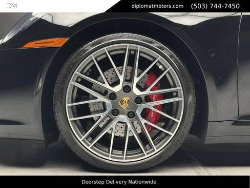 Used 2024 Porsche 911 Carrera S w/ Sport Package RWD image 37