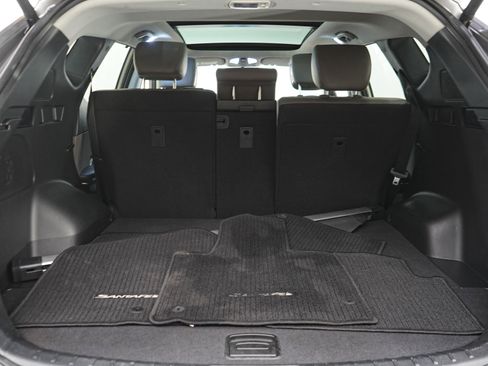 Used 2017 Hyundai Santa Fe Sport w/ 2.4L Tech Package 04 AWD/4WD image 9
