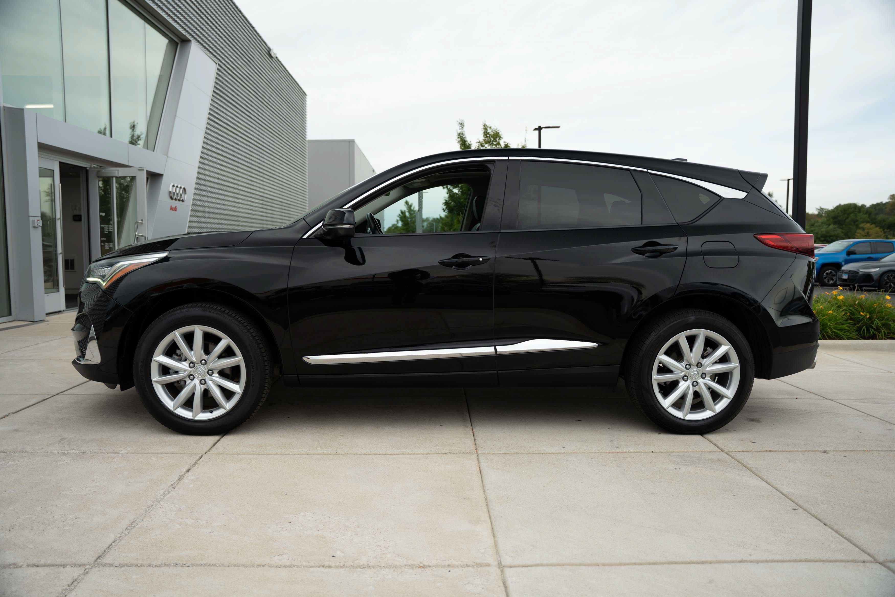 Used 2021 Acura RDX FWD image 5