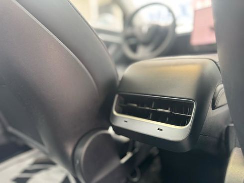 Used 2023 Tesla Model 3 Standard Range image 62