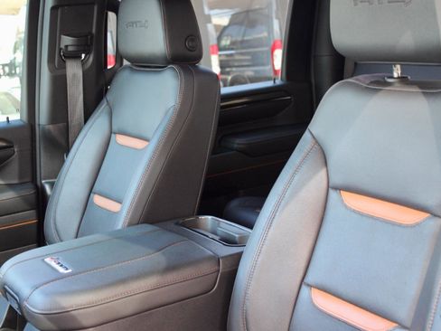 Used 2024 GMC Sierra 2500 AT4 w/ AT4 Premium Plus Package image 15