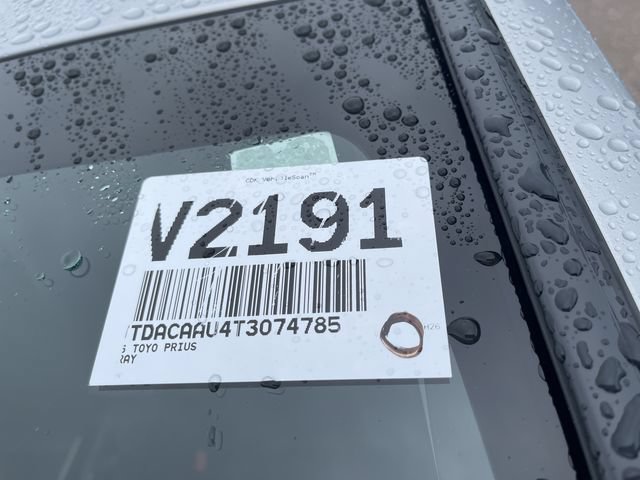 Used 2026 Toyota Prius LE FWD image 23