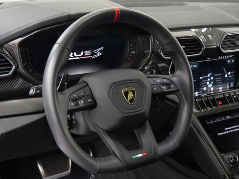 Used 2023 Lamborghini Urus S AWD/4WD image 15