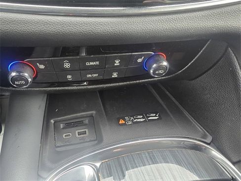 Used 2024 Buick Enclave Essence w/ Sound and Sites Package image 23