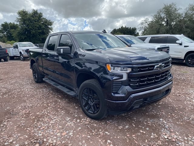Used 2024 Chevrolet Silverado 1500 RST w/ Convenience Package II AWD/4WD image 4