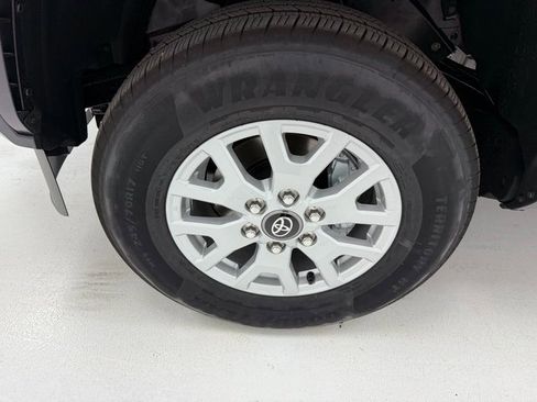 New 2026 Toyota Tacoma SR5 image 7