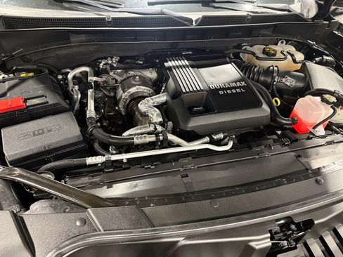 Used 2022 Cadillac Escalade Sport Platinum image 46