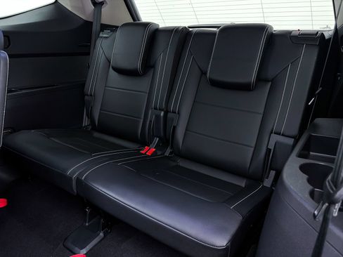 Used 2022 Volkswagen Atlas SEL AWD/4WD image 38