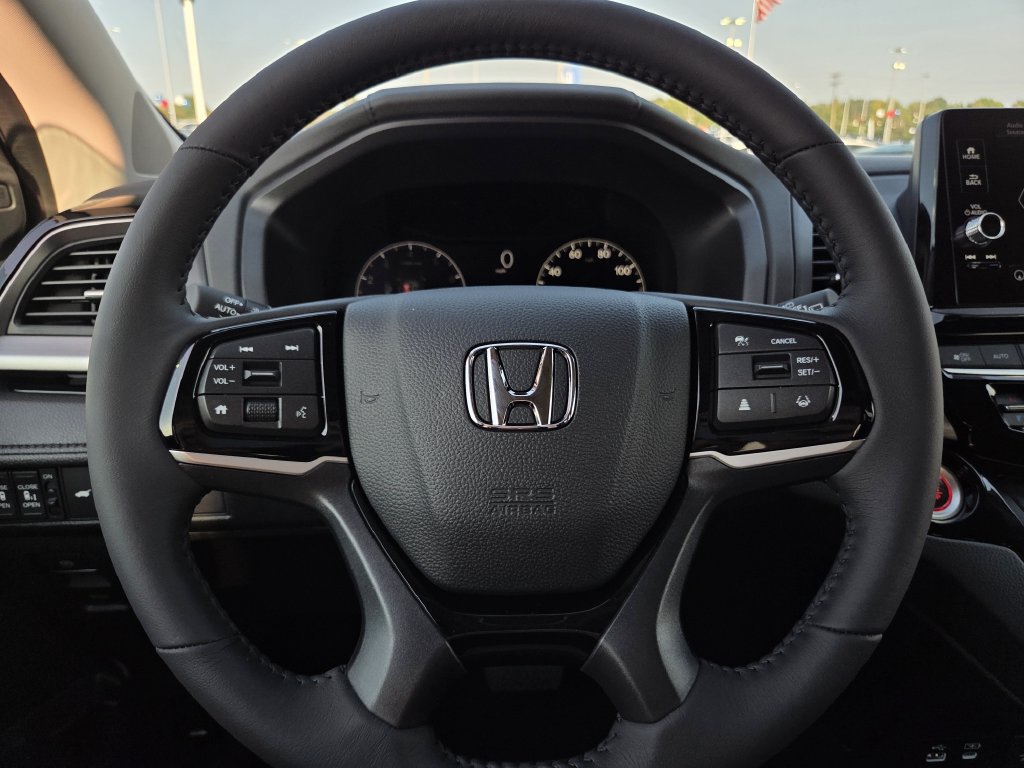 New 2026 Honda Odyssey Touring image 24