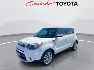 Used 2018 Kia Soul + image 1
