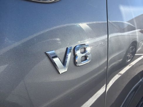 Used 2018 Nissan Armada SL w/ Moonroof Package image 6