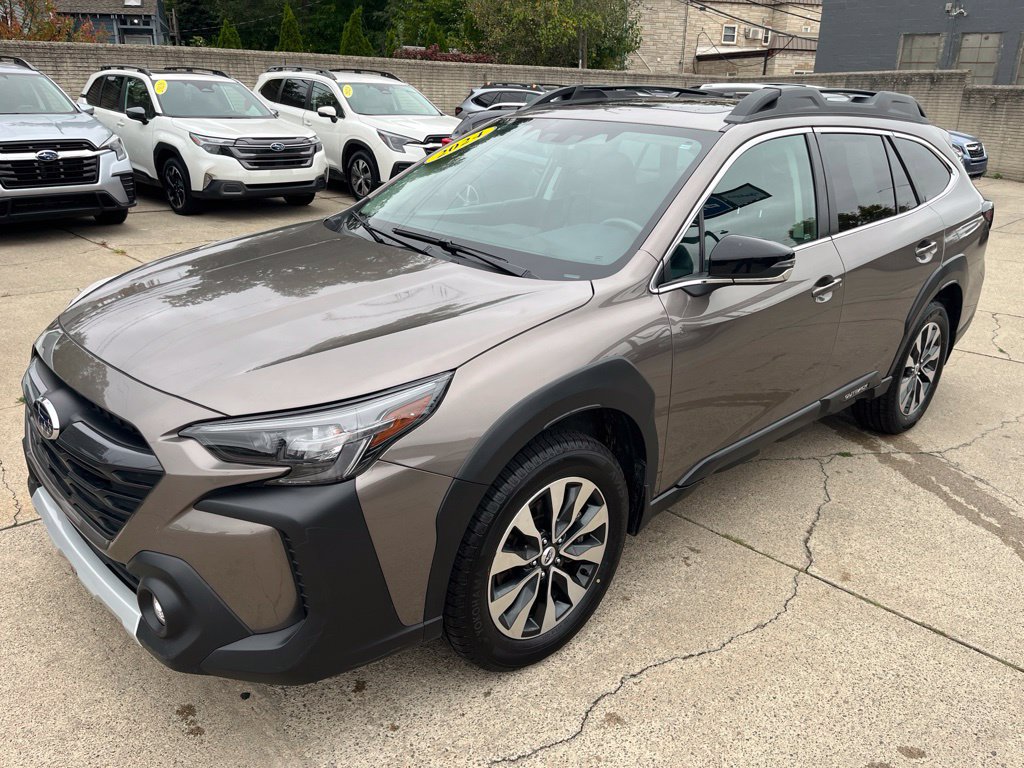 Certified 2024 Subaru Outback Limited AWD/4WD image 8