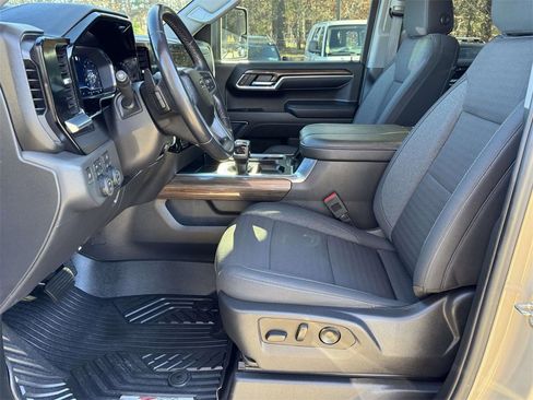 Used 2023 Chevrolet Silverado 1500 LT Trail Boss image 20