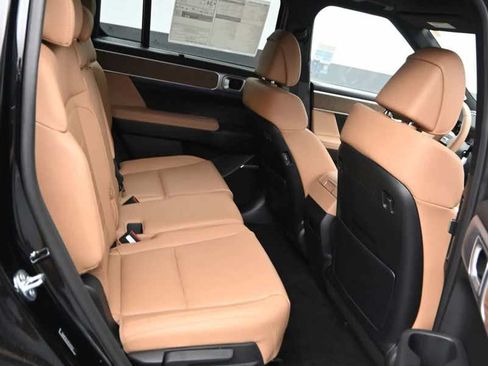 New 2026 Hyundai Santa Fe Limited AWD/4WD image 12
