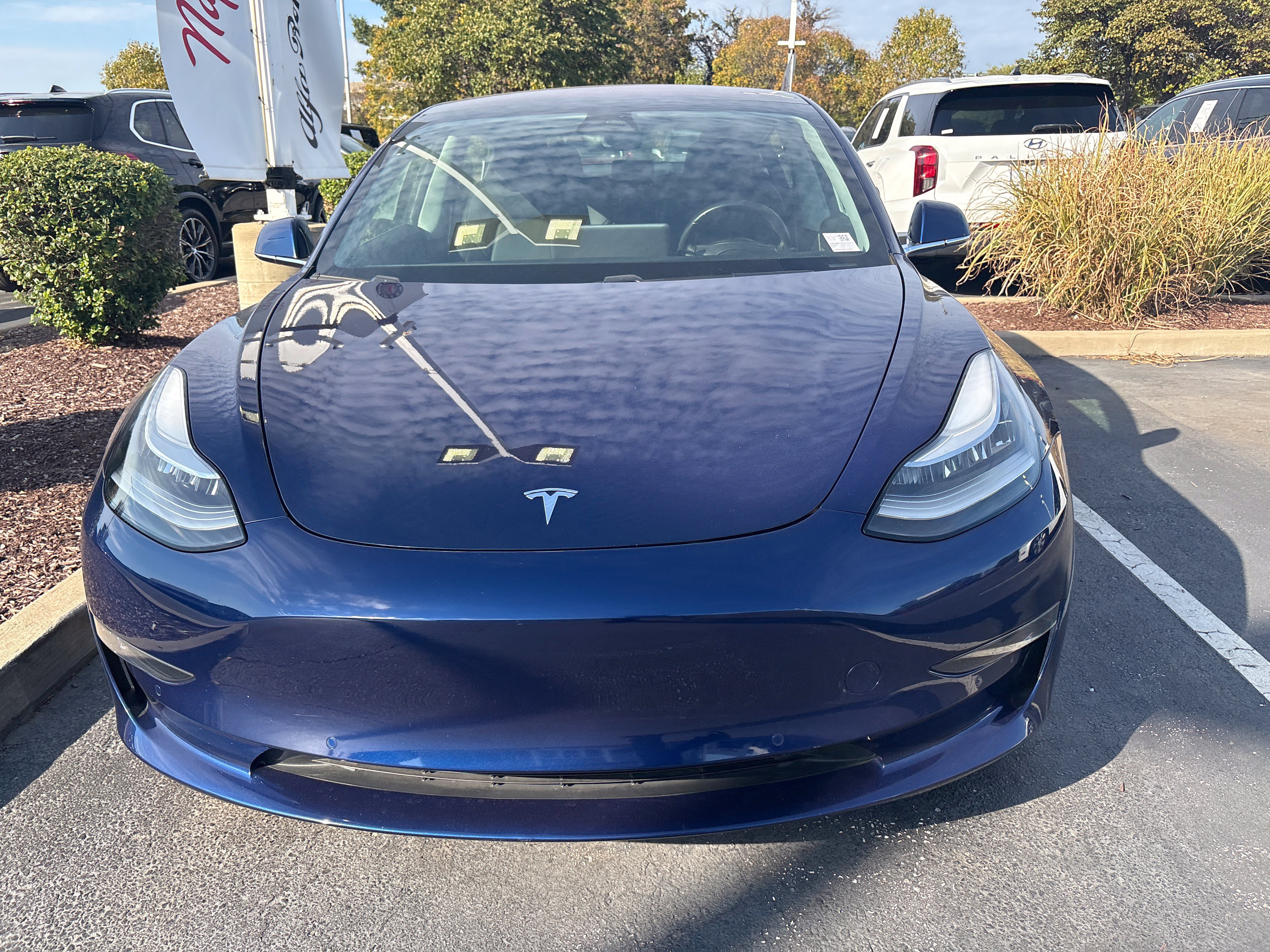 Used 2018 Tesla Model 3 Mid Range RWD image 7