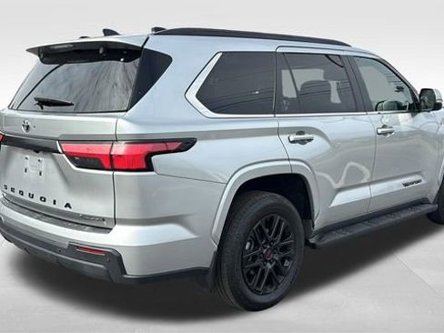 Used 2025 Toyota Sequoia SR5 w/ SR5 Premium Package image 33