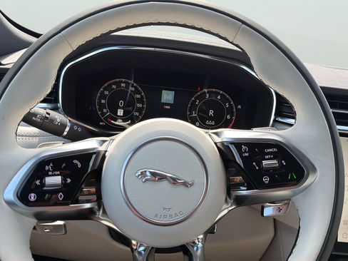 New 2026 Jaguar F-PACE R-Dynamic S AWD/4WD image 22