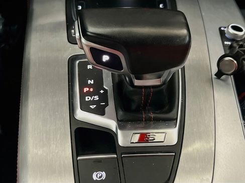 Used 2019 Audi SQ5 Premium Plus w/ Premium Plus Package AWD/4WD image 13