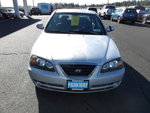 Used 2005 Hyundai Elantra GLS FWD image 8