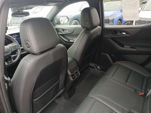 Used 2025 Chevrolet Equinox RS AWD/4WD image 16