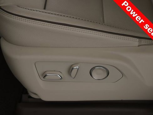 Used 2025 GMC Yukon Denali w/ Denali Reserve Package image 20