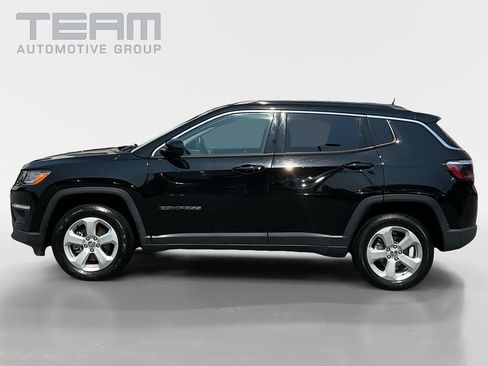 Used 2021 Jeep Compass Latitude AWD/4WD image 4