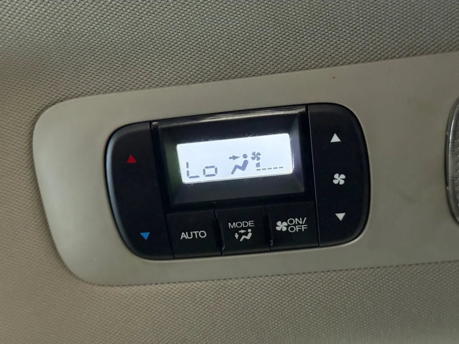 Used 2017 Honda Odyssey EX-L image 29