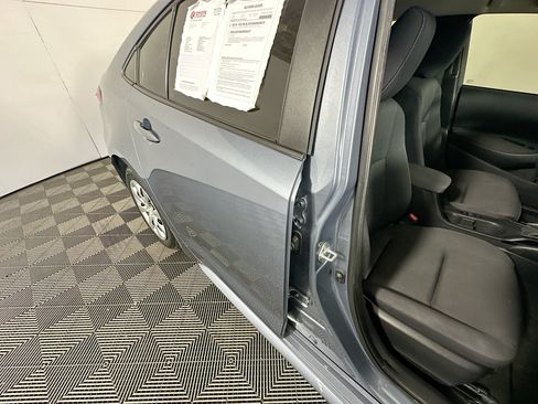 Used 2024 Toyota Corolla LE FWD image 27