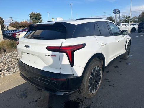 Used 2024 Chevrolet Blazer EV RS image 5