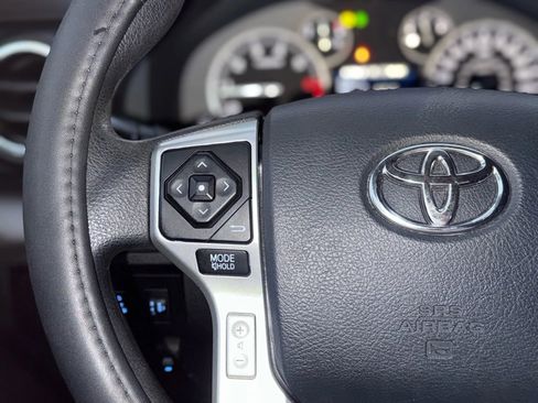 Used 2015 Toyota Tundra SR5 image 33