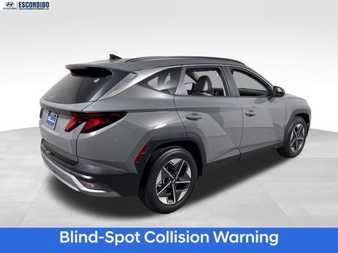 Used 2025 Hyundai Tucson SEL FWD image 5