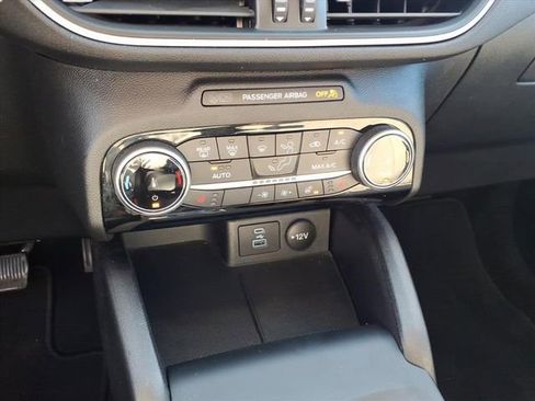 Used 2022 Ford Escape SE w/ Convenience Package image 21
