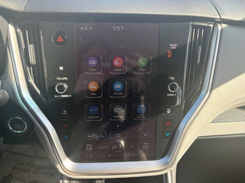 Used 2022 Subaru Legacy Premium image 11