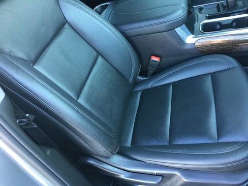 Used 2024 GMC Sierra 1500 Elevation w/ Elevation Premium Package image 33