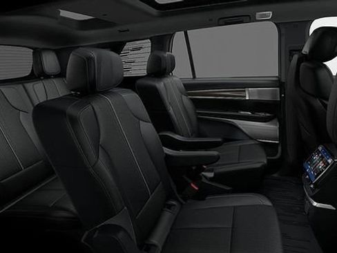 New 2026 Cadillac Vistiq Luxury w/ LPO, Floor Liner Package image 38