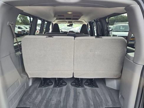 New 2025 GMC Savana 2500 LT w/ LT Preferred Equipment Group image 10