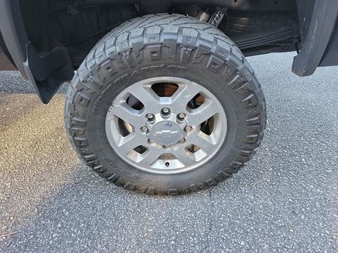 Used 2018 GMC Sierra 2500 Denali w/ Duramax Plus Package image 28