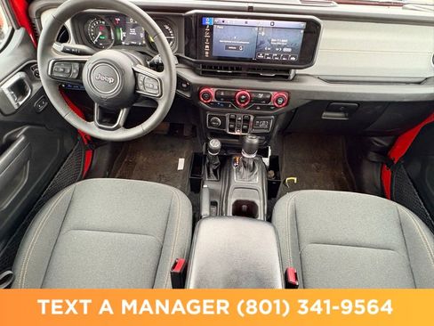 Used 2024 Jeep Wrangler Unlimited w/ LED Headlamp & Fog Lamp Group AWD/4WD image 15