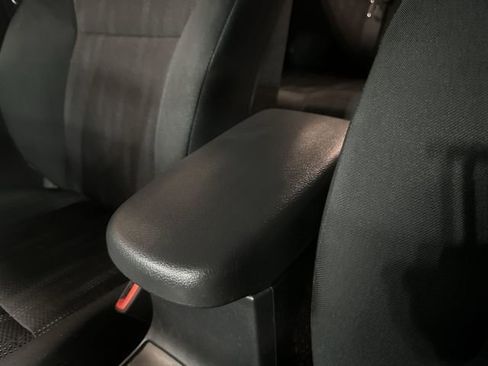 Used 2011 Toyota Corolla S image 26