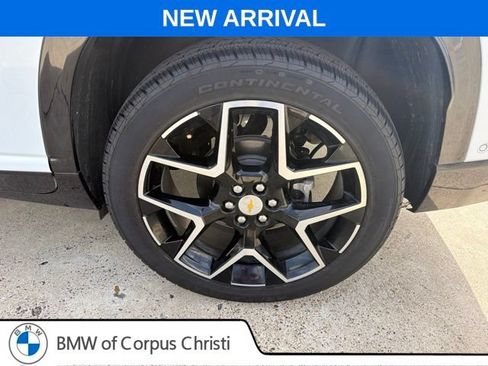 Used 2026 Chevrolet Traverse High Country FWD image 12