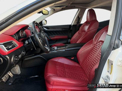 Used 2021 Maserati Ghibli Trofeo image 9