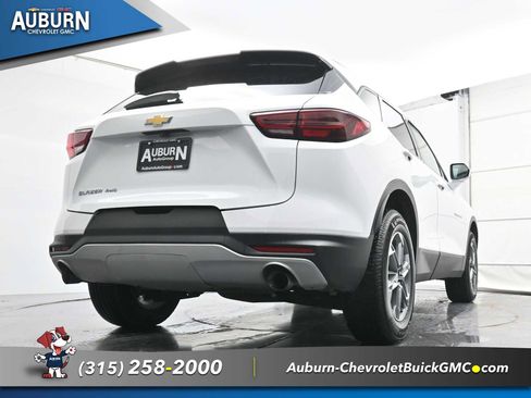 Used 2023 Chevrolet Blazer LT w/ Convenience Package image 18