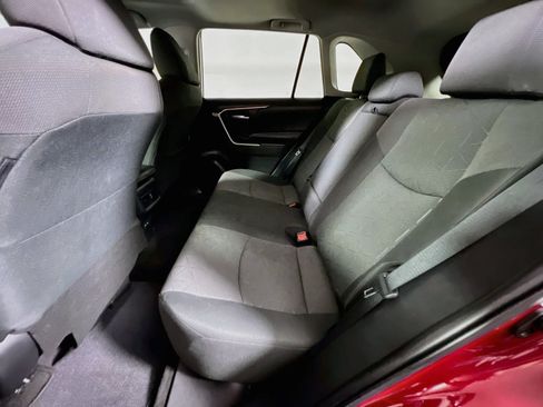 Used 2023 Toyota RAV4 XLE w/ Convenience Package FWD image 27