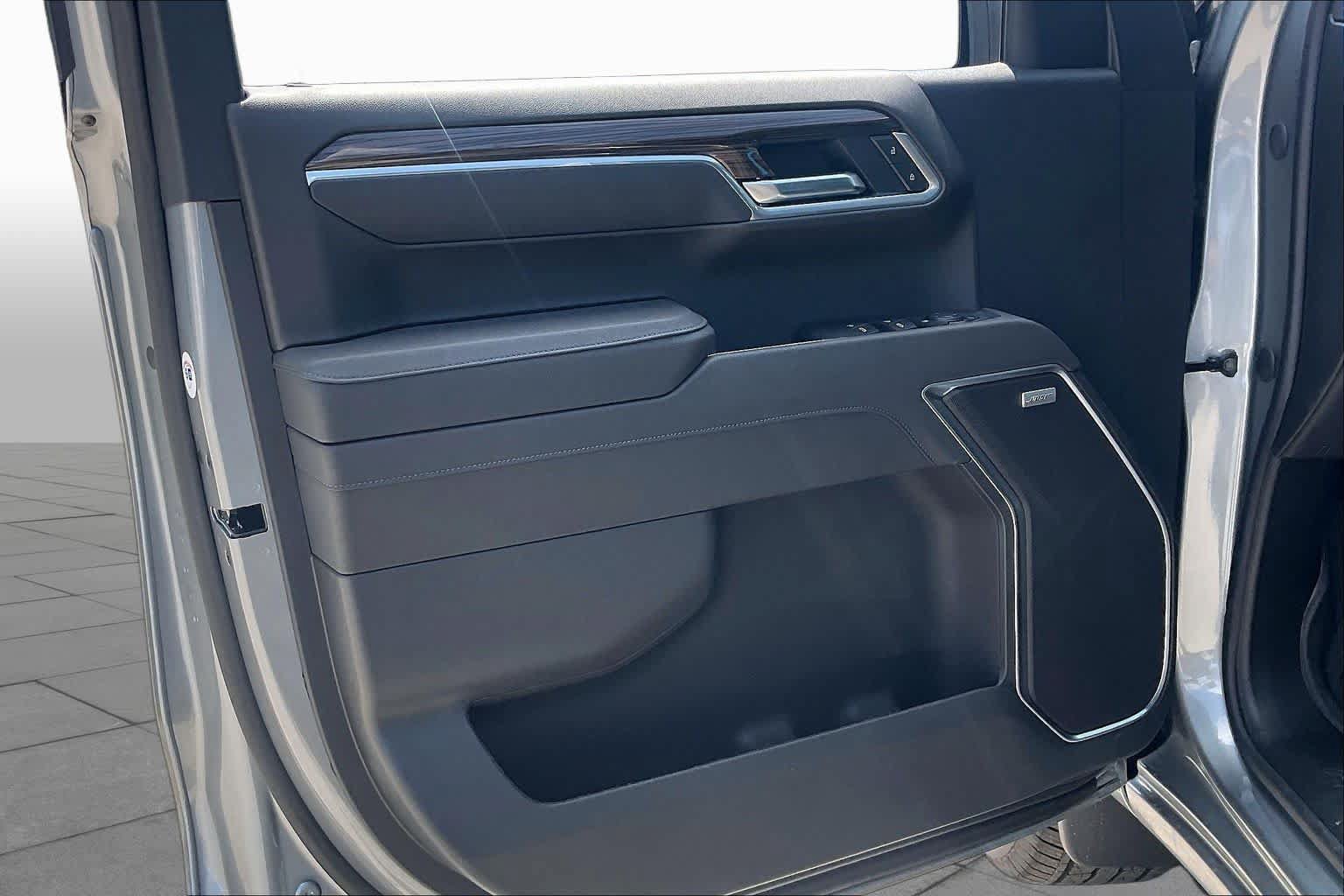 New 2026 Chevrolet Silverado 1500 RST w/ Texas Edition Plus AWD/4WD image 10